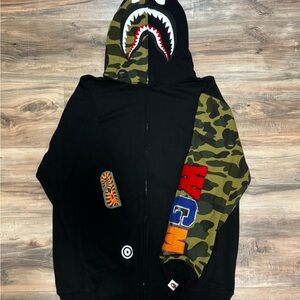 1ST CAMO SHARK FULL ZIP HOODIE